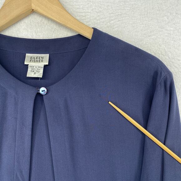 EILEEN FISHER Top S 90s Silk Twill Blouse One Button Long Sleeve Blue Vintage - Picture 12 of 14